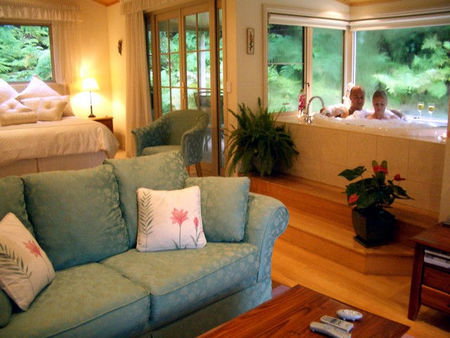Myers Creek Cascades Luxury Cottages - Local Tourism 3