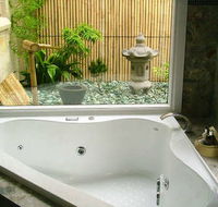 The Gatehouse at Villa Raedward - Accommodation Australia