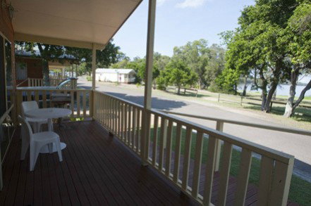 Canton Beach NSW Accommodation Australia