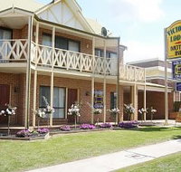 Victoria Lake Holiday Park - Accommodation Australia
