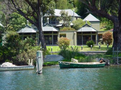 Edgewater Terraces At Metung - Accommodation Australia 0
