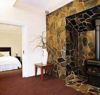 Lakes Entrance Waverley House Cottages - Accommodation Australia
