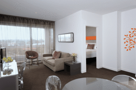 Punthill Dandenong - Bed n Breakfasts 1