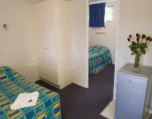 Acacia Motor Inn - Bed n Breakfasts 1