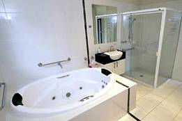 Mirrabooka Units - Local Tourism 4