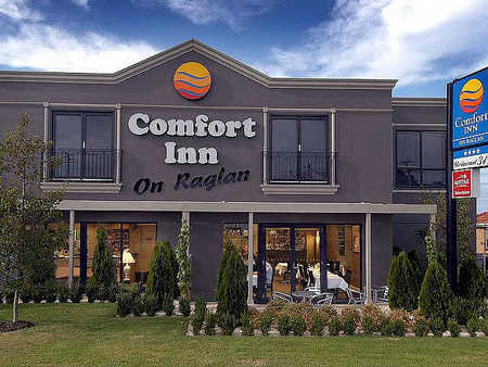 Comfort Inn On Raglan - Local Tourism 0