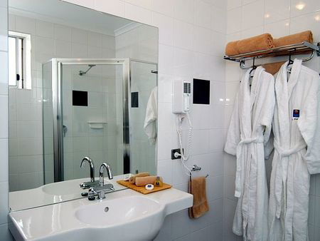 Comfort Inn On Raglan - Local Tourism 2