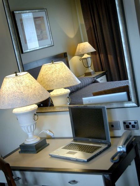Comfort Inn On Raglan - Local Tourism 3
