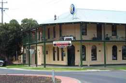 Caledonian Hotel Motel Echuca - Accommodation Australia 0