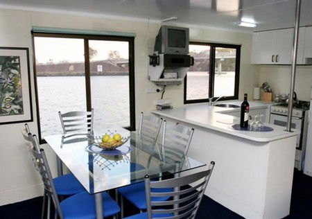 Boyds Bay Houseboat Holidays - Australia Shopping 2