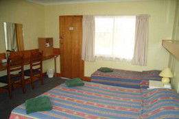 Majestic Motel - Accommodation Australia 0