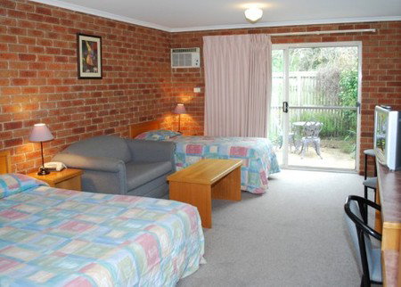 Inverloch Central Motor Inn - Accommodation Australia 4