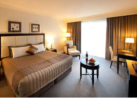 Century Inn Traralgon - Bed n Breakfasts 1
