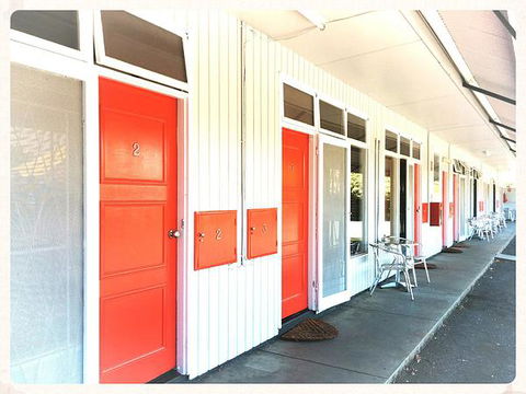 Kyneton Motel - Australia Shopping 1