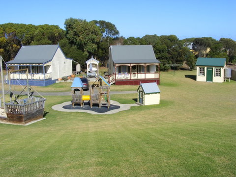 Belfast Cottages - Local Tourism 9