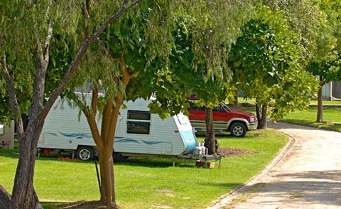 A Wangralea Caravan Park - Accommodation Australia 0