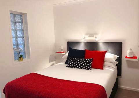 Canberra Short Term & Holiday Accommodation - Bed n Breakfasts 5