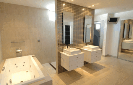 Alex Beach House - Local Tourism 4