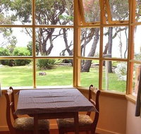 Anchlia Waterfront Cottage - Accommodation Australia