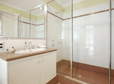 Baudins Of Busselton - thumb 3