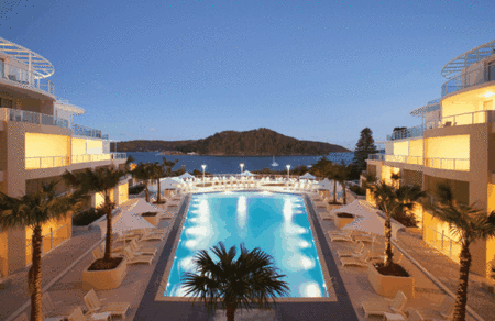 Mantra Ettalong Beach - Accommodation Australia