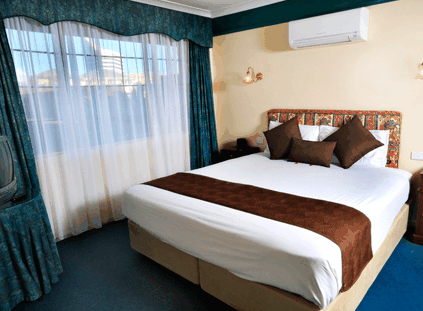Clifton Motel - Grittleton Lodge - Local Tourism 3