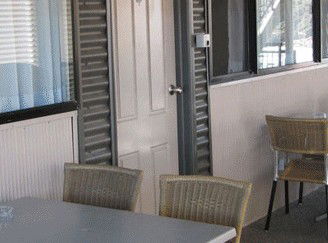 Surf Motel - Accommodation Australia 1