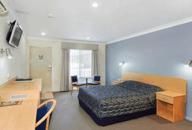Next Edward Parry Motel