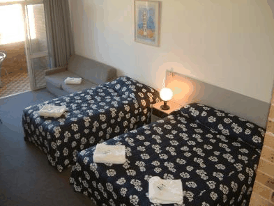 Next Seabreeze Beach Hotel - Accommodation Australia 0