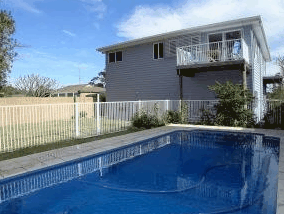 Shoal Bay Riggers - Accommodation Australia 1