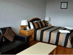 Airport International Motel - Accommodation Australia 0