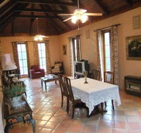 Rose Parterre B  B - Accommodation Australia