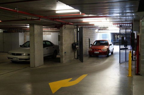 Canberra Wide Apartments - Metropolitan - Accommodation Australia 6