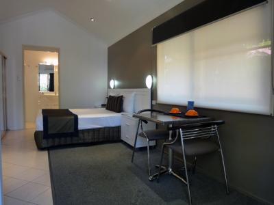 The Gateway Village Holiday Park - Accommodation Australia 6