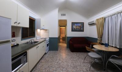 The Gateway Village Holiday Park - Accommodation Australia 8