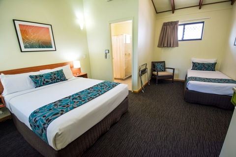 Palms City Resort - Accommodation Australia 3