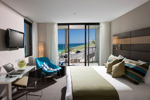 Novotel Newcastle Beach - Australia Shopping 0