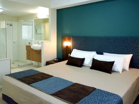 Summit Apartments Airlie Beach - Accommodation Australia 3