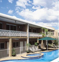 Macarthur Inn - Accommodation Australia 0
