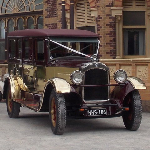 Vintage Fun Hire Cars - Local Tourism 1