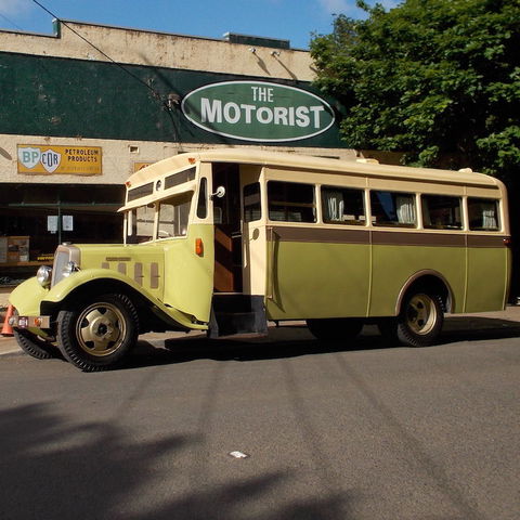 Vintage Fun Hire Cars - Local Tourism 3