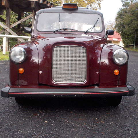 Vintage Fun Hire Cars - Local Tourism 5