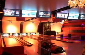 Rockstar Bowling - Bed n Breakfasts 0