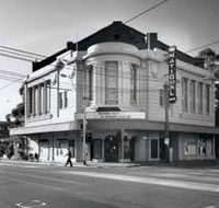 National Theatre - Local Tourism