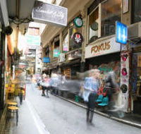 Melbourne By Foot - Local Tourism