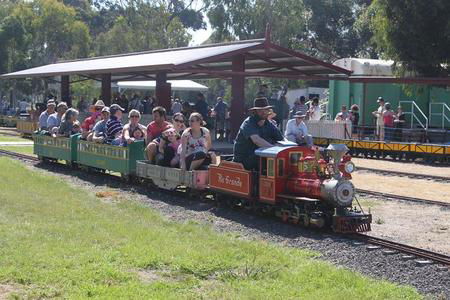 Altona Miniture Railway - Accommodation Australia 0