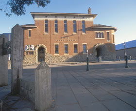 Albany Courthouse - Accommodation Australia 0