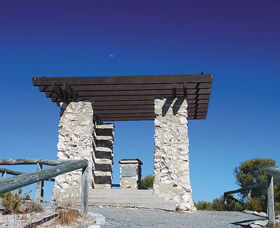 Vlamingh Lookout - Local Tourism 0