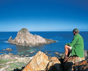 Sugarloaf Rock - Accommodation Australia 0
