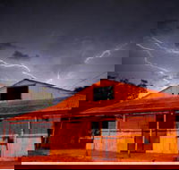Red Dirt Photographic Gallery - Accommodation Australia